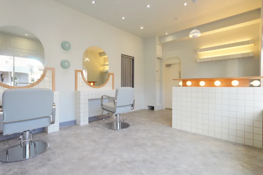 10坪美容室_完成画像_スタジオすむとこ事例